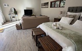 Olive Branch Cottage Off Grid